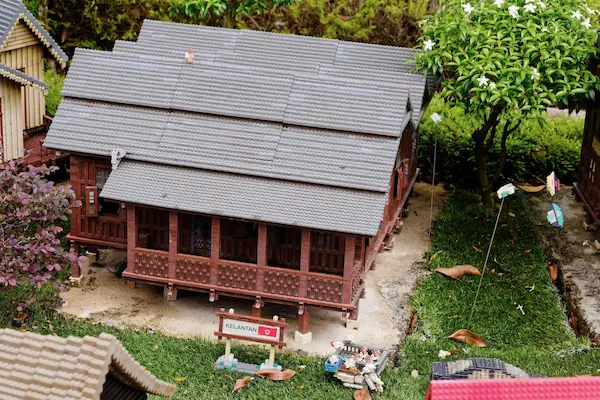 Model of Village Houses - Kelantan